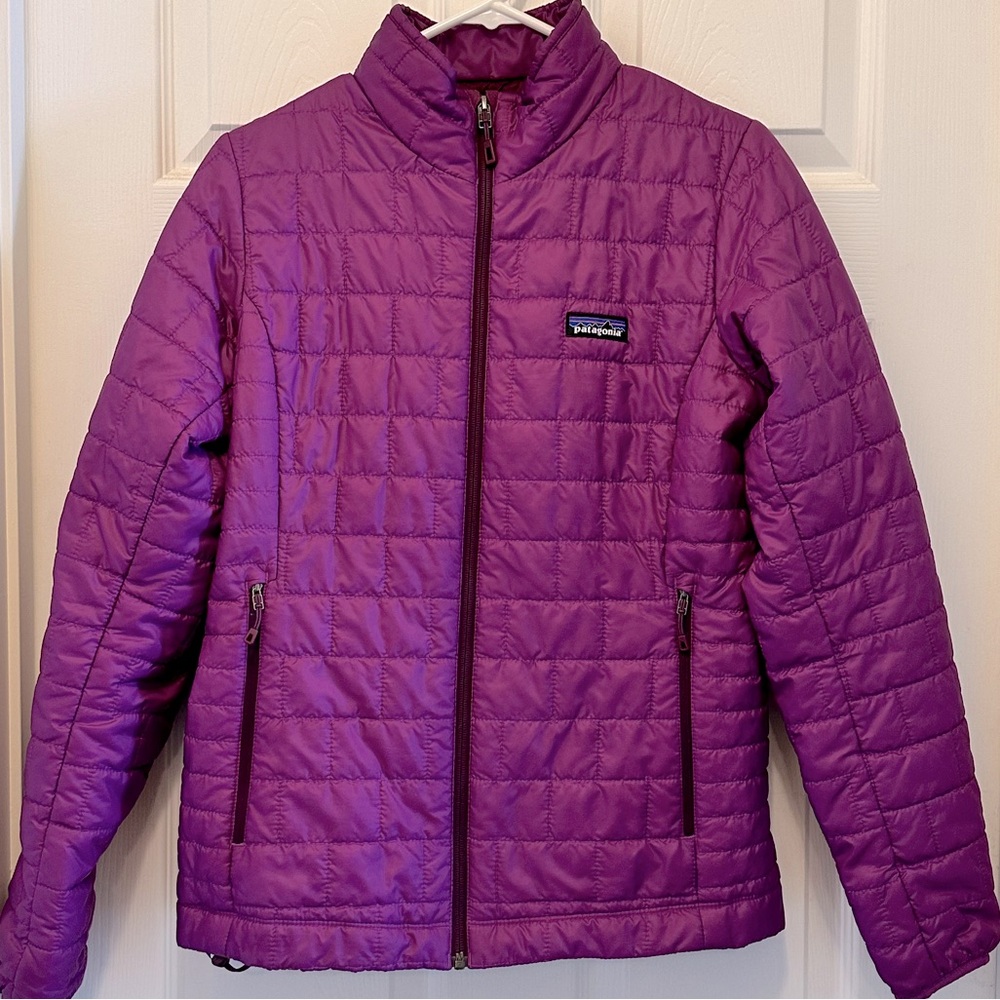 Women’s Patagonia Nano Puff Jacket, size medium, ikat purple/maroon color